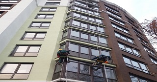 Установка крыши на балкон Алексеевка цена от 1055 руб. м/2.